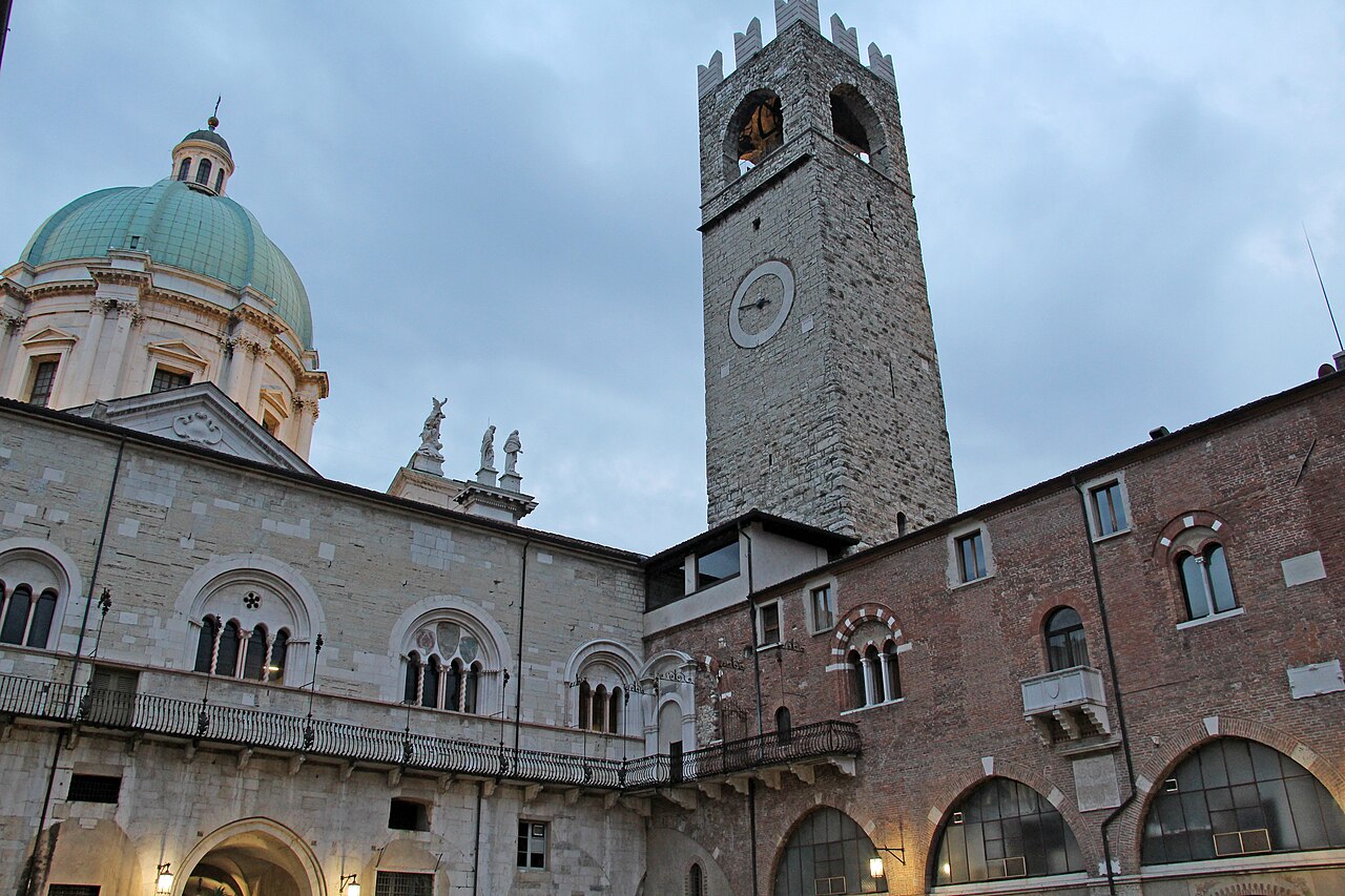 Carriere in Broletto, a Brescia una giornata di selezione per oltre trenta profili professionali