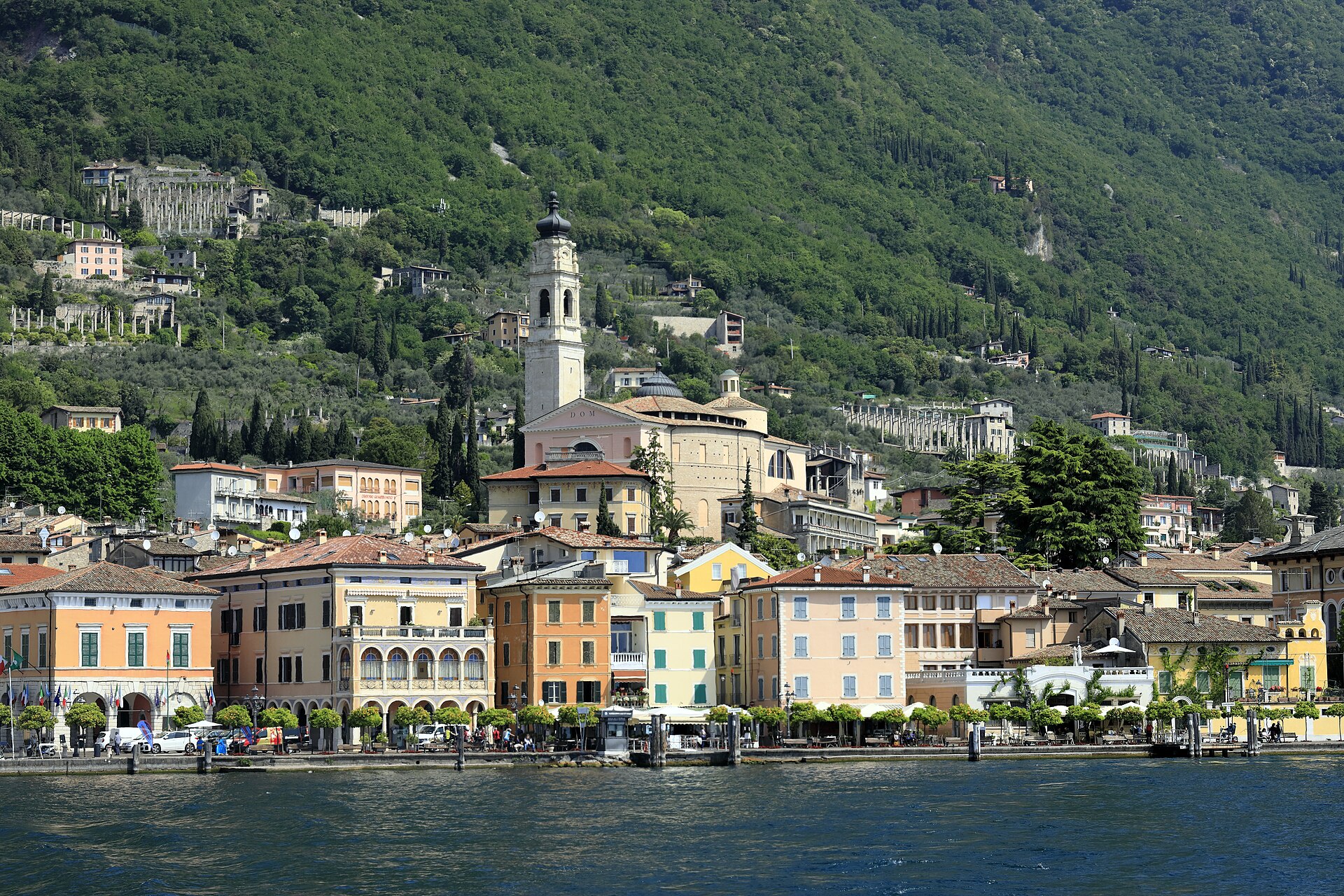 I borghi più belli della sponda bresciana del Garda: da Limone a Gargnano