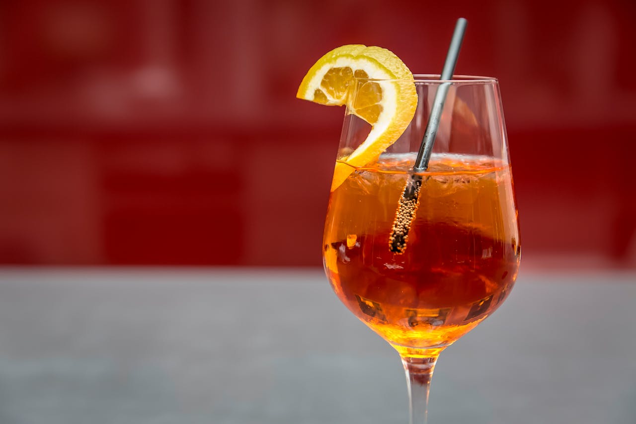 Il Pirlo, l’aperitivo bresciano per eccellenza: storia, ricetta e dove gustarlo