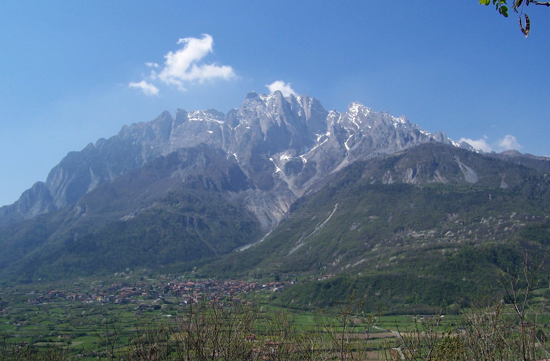 Valcamonica: cosa fare tra incisioni rupestri, natura e borghi d alta quota