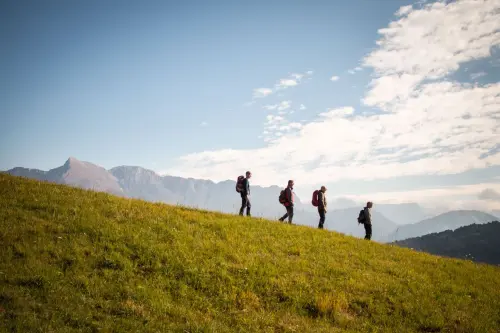 Trekking in Valcamonica: i sentieri piu belli tra boschi, laghi alpini e rifugi
