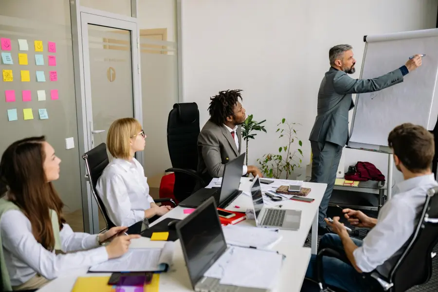 FLOW a Brescia, rete da 250 realtà per aiutare oltre 10mila giovani NEET