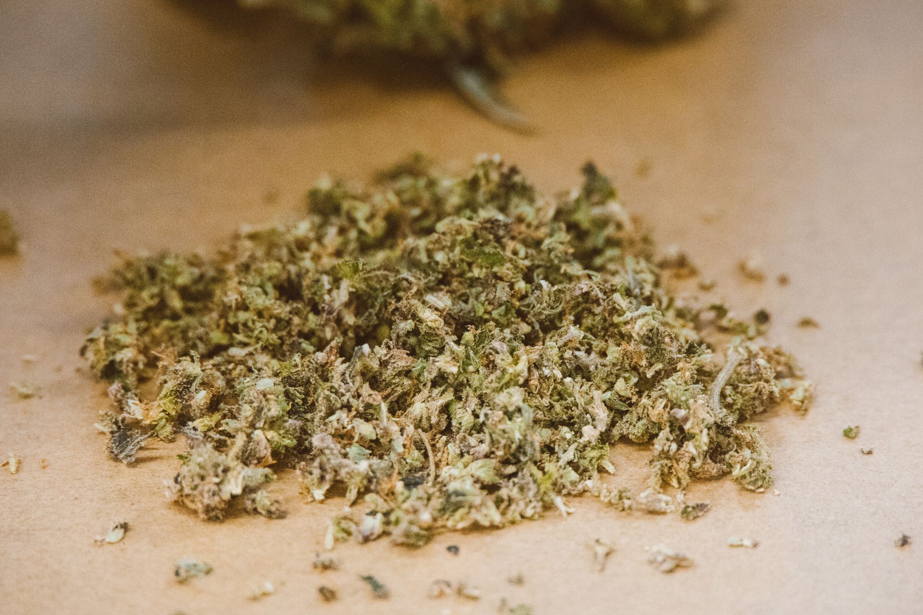 Brescia, 347 grammi di droga in casa: arrestato 50enne