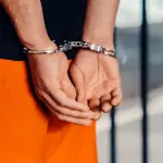 Brescia, cliente colpito con un posacenere: arrestato 45enne