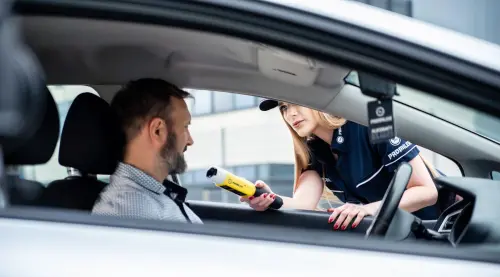 Rovato, controlli notturni: tre patenti ritirate