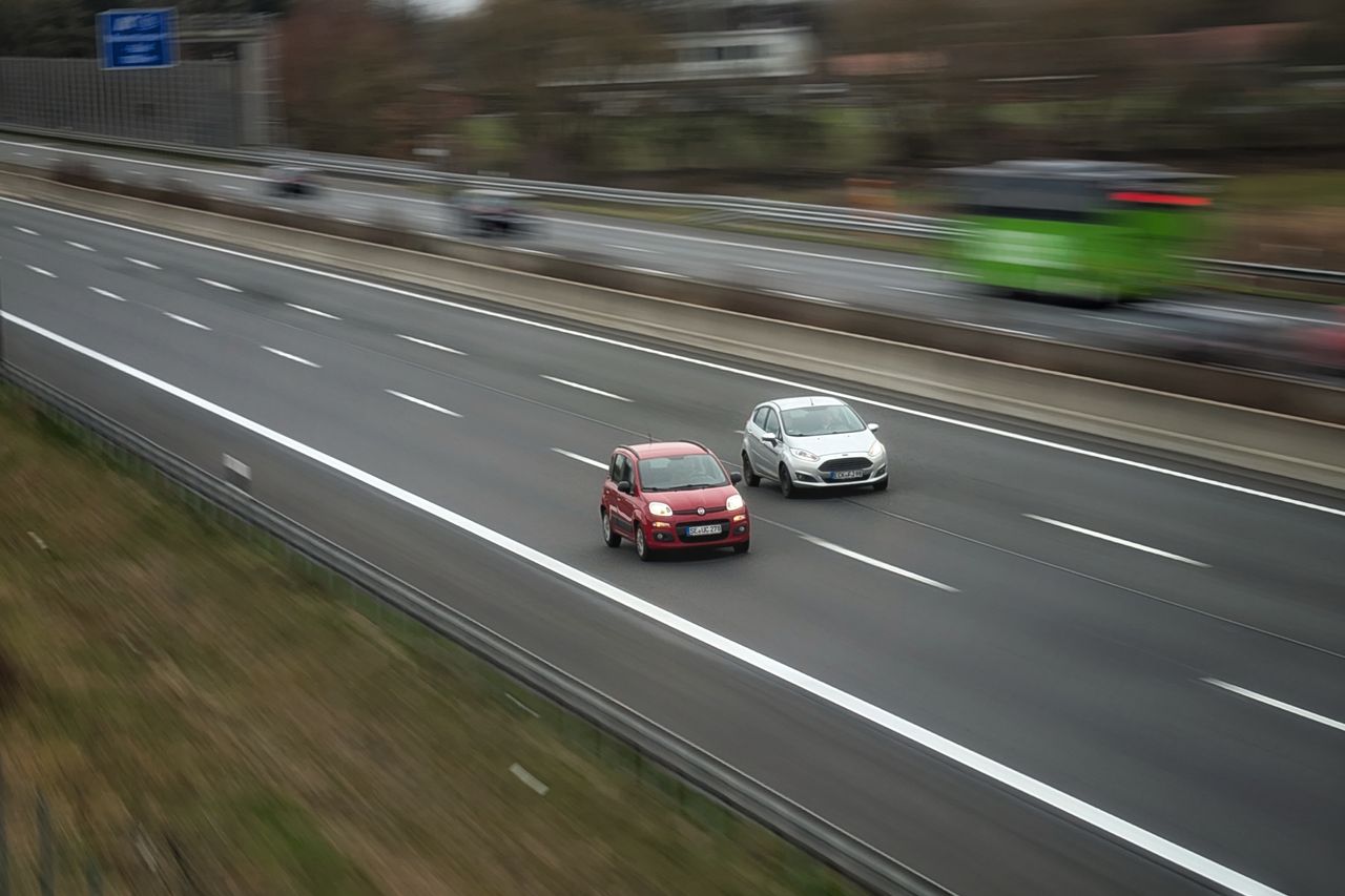 Brescia, 2.215 infrazioni sulle strade: ritirate 40 patenti