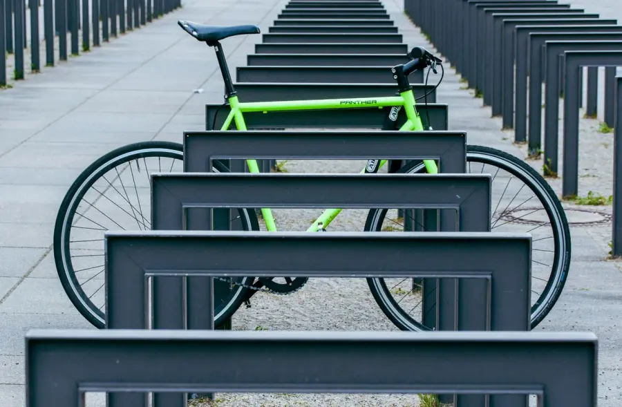 Brescia, 40 nuove rastrelliere per bici in 17 quartieri