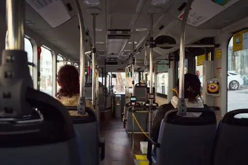 Brescia, abbonamenti bus al 50% per gli universitari